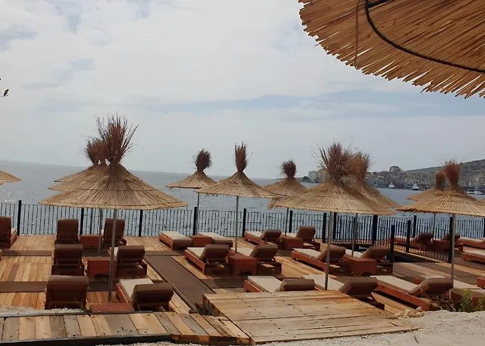 2F Saranda Apartment