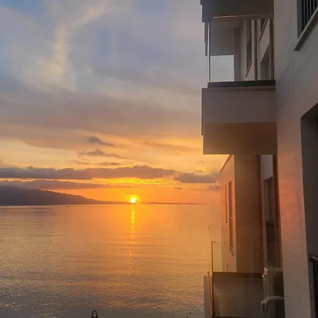 2F Saranda Apartment Exterior photo