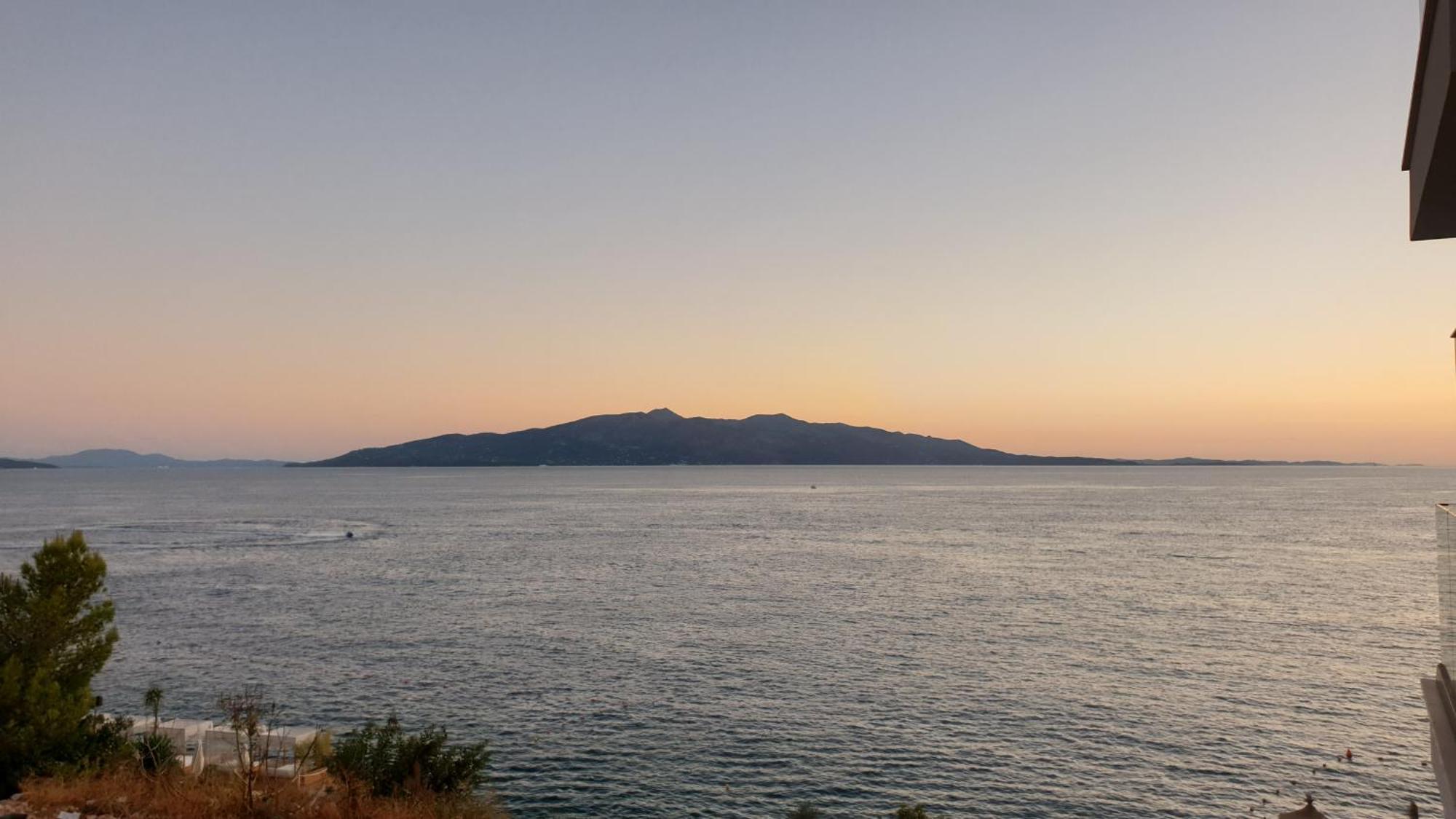 Apartment 2f Sarande